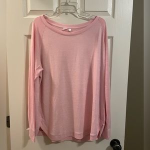Gap lightweight soft pink tunic sweater